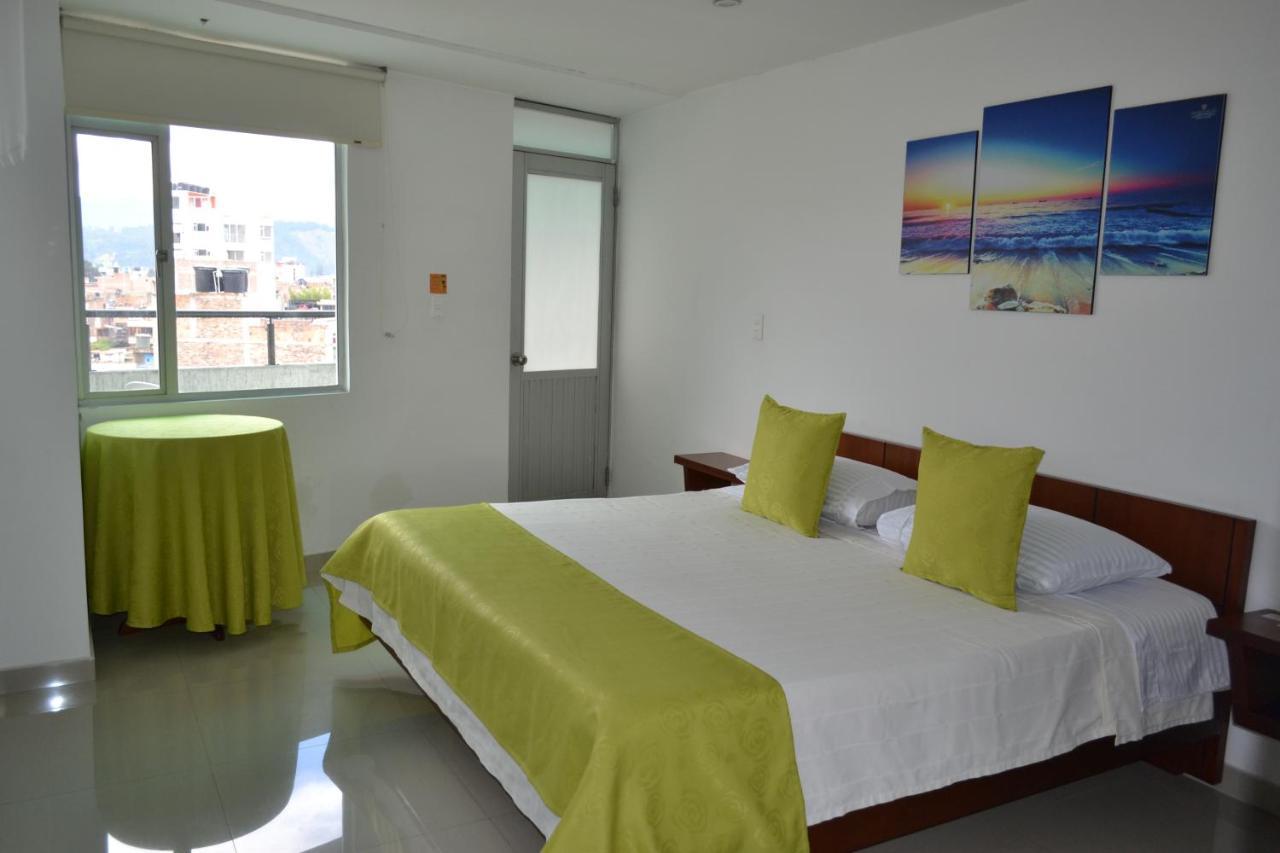 Hotel Milan ดุยตามา ภายนอก รูปภาพ